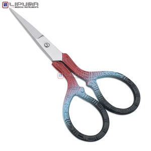 Tijeras Ergonómicas de Diseño con Hojas Curvas de Acero Inoxidable Estilo Pez Dorado y Punta Recta para Cutículas - Product Image 2