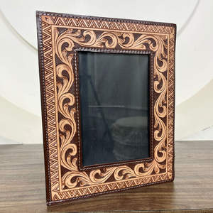 2025 New Arrival Hot-Selling Customizable Western Hand Tooled genuine Leather <b>4x6</b> <b>Photo</b> <b>Frame</b> for Tabletop & Home Decorative - Product Image 4