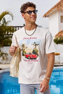 T-shirt pour homme à imprimé graphique, col rond décontracté, manches courtes, tissu léger et respirant, style streetwear élégant, à porter au quotidien - Product Image 4