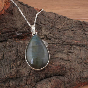 Collier en pierre de labradorite naturelle, argent sterling 925 plaqué platine, pierre bleue chatoyante, vintage, fait à la main, unisexe, pour mariage - Product Image 1