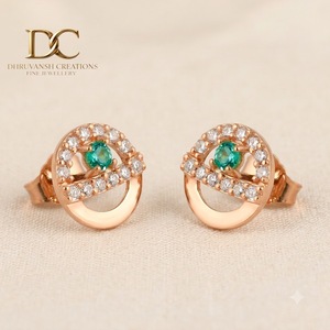 Boucles d'oreilles clous en or rose massif 14 carats certifiées IGI avec diamant de laboratoire et émeraude colombienne pour femme, bijoux à taille brillante ronde - Product Image 3