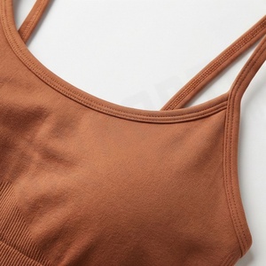 Ensemble de sport deux pièces pour femme : soutien-gorge et short de yoga, idéal pour la course, le fitness et l'entraînement - Product Image 4