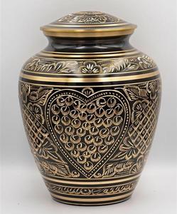 Belle urne funéraire en laiton noir antique entièrement gravée, style américain/européen, pour adultes, pour le stockage des cendres après crémation - Product Image 1