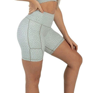 Shorts Deportivos para Mujer con Logotipo Personalizado, de Alta Calidad, Secado Rápido, Cintura Elástica, 100% Poliéster, Colores Personalizados, Gran Venta - Product Image 4