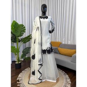 NOUVEAU LANCEMENT : Ensemble Salwar Kameez Traditionnel Pakistanais en Tissu Coton Fendi pour Femme, avec Haut, Bas et Dupatta en Coton Intérieur, Idéal pour les Fêtes - Product Image 1