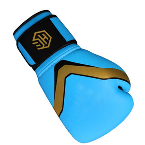 Gants de boxe en cuir durables - résistants, imperméables, légers et confortables, fabriqués au Pakistan - Product Image 2