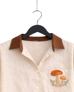 Conjunto de Dos Piezas para Mujer: Camisa Blanca y Pantalones Anchos Marrones, Estilo Casual de Algodón y Lino, con Bolsillo Bordado de Hongo, para Verano - Product Image 6