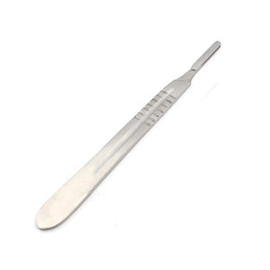 Cuchillo Quirúrgico Profesional con Mango Número 4 y 20 Hojas Estériles de Acero Inoxidable Reutilizables, Instrumento de Corte de Precisión - Product Image 2