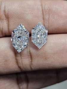 Paire de diamants CVD hexagonaux à taille modifiée, cultivés en laboratoire, de 1,00 à 3,00 carats, polis à la main en Inde pour la fabrication de bijoux (boucles d'oreilles) - Product Image 1