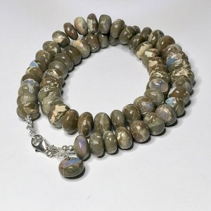 Bracelet vintage plaqué or avec perles d'opale bleue d'Oregon, sculpté à la main en argent sterling 925, bijou cadeau pierre de naissance d'octobre - Product Image 1