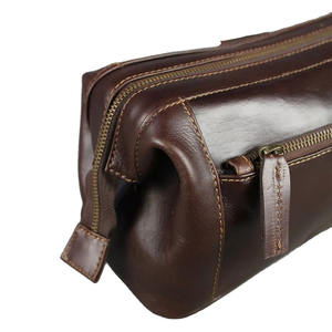 Bolsa de aseo personalizada para hombres, estuche de maquillaje multifuncional, estuche de belleza para viajes de negocios, bolsa de aseo de cuero PU para hombres. - Product Image 3