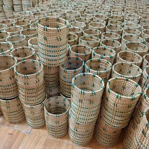 Meilleur prix, panier à plantes en rotin naturel, forme ronde haute, pot de fleurs durable, fournisseur en gros, décoration de jardin - Product Image 6