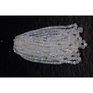 Cuentas facetadas de piedra lunar arcoíris de cristal natural sueltas al por mayor para la fabricación de joyas - Product Image 2