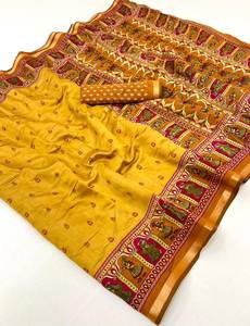 ผ้าซารีพิมพ์ลายปาโตลา วิสโคสแท้ พร้อมพัลลูสีสันสดใสและขอบผ้าปักดิ้นทอง ดีไซน์แบบดั้งเดิมสำหรับชุดพื้นเมือง พร้อมผ้าคลุมไหล่สีตัดกัน - Product Image 4