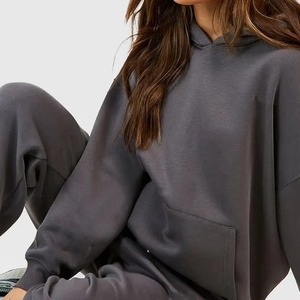 Nuevo conjunto de dos piezas de algodón de alta calidad, con forro polar, largo completo, logotipo personalizado, diseño de chándal para mujer. - Product Image 3