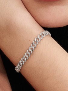 Pulsera de Diamantes de Laboratorio de Lujo para Mujer |   Plata de Ley 925 Chapada en Oro Blanco, Joyería Fina de Alta Gama, Corte Redondo - Product Image 4
