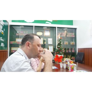 Agua de coco, bayas mixtas, OEM, ODM, fabricante de etiqueta privada, formulación personalizada de fábrica de Vietnam, lata de aluminio de 250ml, 24 latas de cartón - Product Image 3