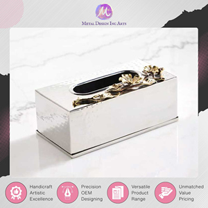 Porte-boîte à mouchoirs de luxe en acier inoxydable avec motif floral élégant en feuille d'or – Conçu pour les intérieurs modernes à prix abordable - Product Image 3