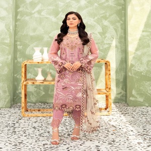 Luxe Ramsha Vol M-9 Brodé Lehnga Choli Pakistanais Robe De Mariée Organza Collection Fête Porter Toute Vente Indien Pakistanais - Product Image 6
