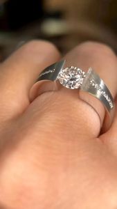 Anillo de compromiso Hiphop de oro blanco de 14K con diamante cultivado en laboratorio de 1.50CT APRICOT JEWELS, certificado IGI, joyería nupcial moderna - Product Image 4