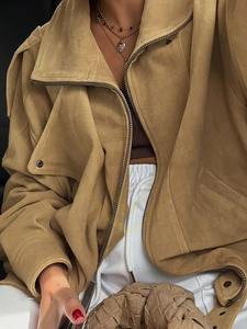 Blouson bomber vintage en daim pour femme avec logo personnalisé, motif matelassé uni, pour toutes les saisons – Vestes en daim pour femme - Product Image 3