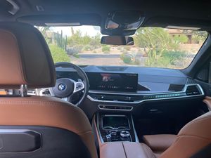 BMW X7 xDrive40i SUV 2024 de Calidad Garantizada, Listo para Envío a Todo el Mundo - Product Image 2