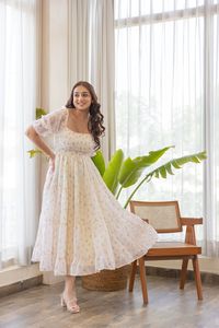 Robe midi à imprimé floral, col bijou, manches 3/4, coupe évasée, tissée, décontractée, pour femme, respirante, coupe ample, avec poches - Product Image 1