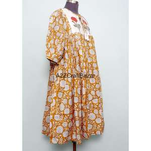 Fabricante y Exportador de Vestidos Largos con Estampado Floral, Vestidos Maxi, Vestidos de Fiesta con Cuello Cerrado de Algodón para Mujer, de la India - Product Image 4