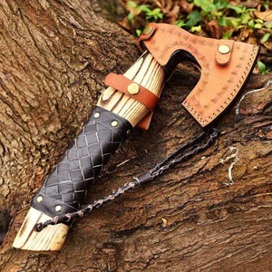 Hacha Vikinga Tomahawk con Mango de Madera, Hoja de Acero Inoxidable de 4 3/4 Pulgadas, Hacha Táctica de Supervivencia, Funda de Cuero, Uso en Exteriores - Product Image 6