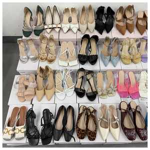 Nouvelles sandales décontractées à talons pour femmes, expédition aléatoire, vente en gros directe d'usine pour les détaillants de chaussures en ligne - Product Image 6