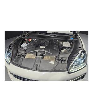 Porsche Cayenne 3.0 Coupé 2024, 51 866 km, Volant à Gauche, Boîte Automatique, Sièges en Cuir avec Caméra Arrière - Product Image 6