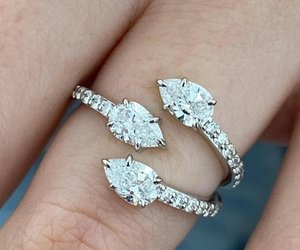 Anillo de compromiso de moissanita con corte de pera, plata de ley 925, anillo de compromiso personalizado, regalo para ella - Product Image 2