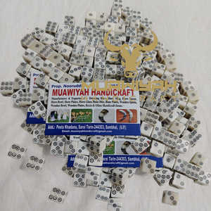 ลูกเต๋ากระดูกควายคุณภาพดีที่สุด 100% เป็นมิตรกับสิ่งแวดล้อม ลูกเต๋าทำมือจากกระดูกควาย ขัดเงา ปรับแต่งขนาดได้ สำหรับเล่นเกมบนโต๊ะ - Product Image 3