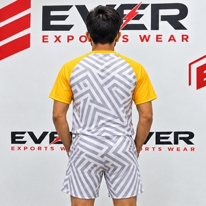 Conjunto de Uniforme de Fútbol con Diseño Geométrico Único, Camiseta con Mangas Amarillas, Precio al por Mayor, Edición Premium, Personalizable - Product Image 2
