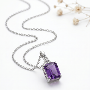 Colgantes y Dijes Finos de Lujo con Corte Esmeralda en Violeta, Oro Blanco, Joyería de Acuario y Piscis, Colección de Regalos Exclusivos, Más Vendidos 2026 - Product Image 1