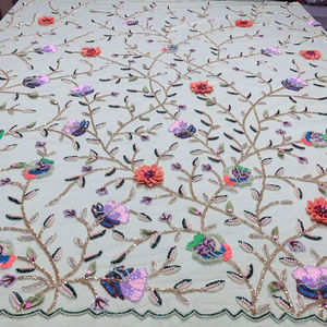 Tissu en dentelle de luxe brodé à la main avec des cristaux pour robe de mariée et robe de soirée, maille brodée lourde, fabricant en gros - Product Image 1