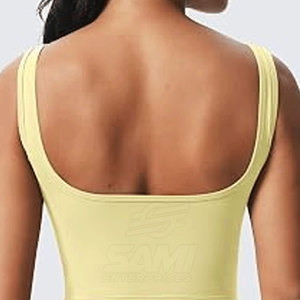Soutien-gorge de sport sur mesure, différentes couleurs, pour femmes, confortable, facile à porter, disponible pour la gym et les sports. - Product Image 4