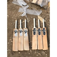 Batte de cricket en saule anglais de qualité supérieure CP Sports Black Edition, professionnelle, pour balle dure, durable, écologique, légère, 35-40 mm