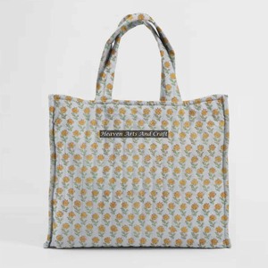 Sac fourre-tout matelassé imprimé bloc à main femmes sac fourre-tout matelassé imprimé bloc à la main sac matelassé à bandoulière imprimé bloc à la main - Product Image 1