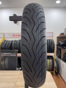 Pneu de scooter sans chambre à air Vietnam KUMATIRE K243A 110/70-14 100/70-17 Sport Touring, 65% caoutchouc naturel, résistant à l'eau - Product Image 2