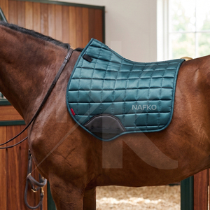 Vente directe usine – Tapis de selle carré classique à contact étroit avec double attache en corde, en tissu satiné, écologique, pour l'équitation et les soins du cheval - Product Image 6