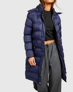 Nouvelle veste matelassée courte à capuche réversible pour femme, taille haute, avec fermeture éclair, logo, pliable et portable, collection hiver 2019 - Product Image 4