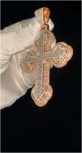 สร้อยคอจี้รูปกางเขนขนาดใหญ่แบบฮิปฮอป ชุบเงินและโรสโกลด์สองสี ประดับเพชรโมอิสซาไนต์เต็มเม็ด สำหรับวันครบรอบทางพุทธศาสนา - Product Image 5