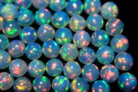 Opale d'Éthiopie naturelle, cabochon rond taille brillant, multicolore, effet de jeu de couleurs et de feu, pierre de naissance, pour la création de bijoux, personnalisable