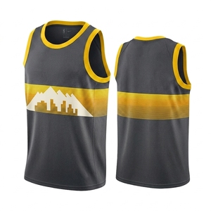 เสื้อเจอร์ซีย์แขนกุดสีส้มอมฟ้าพร้อมลายวิวเมืองภูเขาด้านหน้าและด้านหลัง - Product Image 4