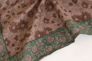 Bandanas imprimées d'inspiration rétro, foulard en coton doux pour le style urbain, les skateurs, les motards et les amateurs de mode - Product Image 6