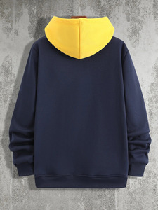 Sweat-shirt à capuche épais double couche en molleton de coton, coupe oversize, avec col structuré, poche kangourou et bordures côtelées - Product Image 6