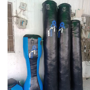 Meilleur sac de frappe lourd pour la boxe, le Muay Thai, le MMA et le kickboxing, en cuir PU durable avec semelle extérieure en EVA et fermeture éclair, idéal pour la salle de sport et la maison - Product Image 1