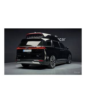 Kia Carnival 9 places essence 2022, fourgonnette Hi-Low avec caméra de recul, boîte automatique, 36 510 km, pour entreprises spécialisées - Product Image 2