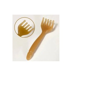 Peigne de massage en résine moderne pour démêler facilement les cheveux et offrir une expérience de massage doux du cuir chevelu - Product Image 1